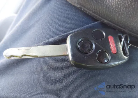 2007 Honda Accord Lx z USA, uszkodzony, nr VIN 1HGCM56497A098105